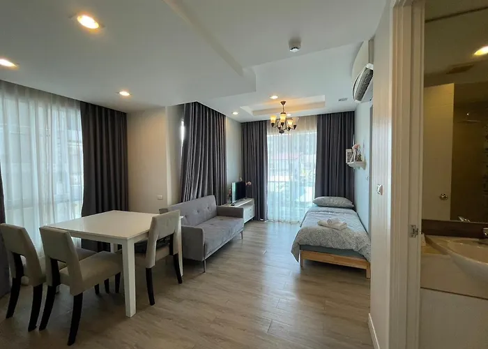The Blu X Condo Bangsean