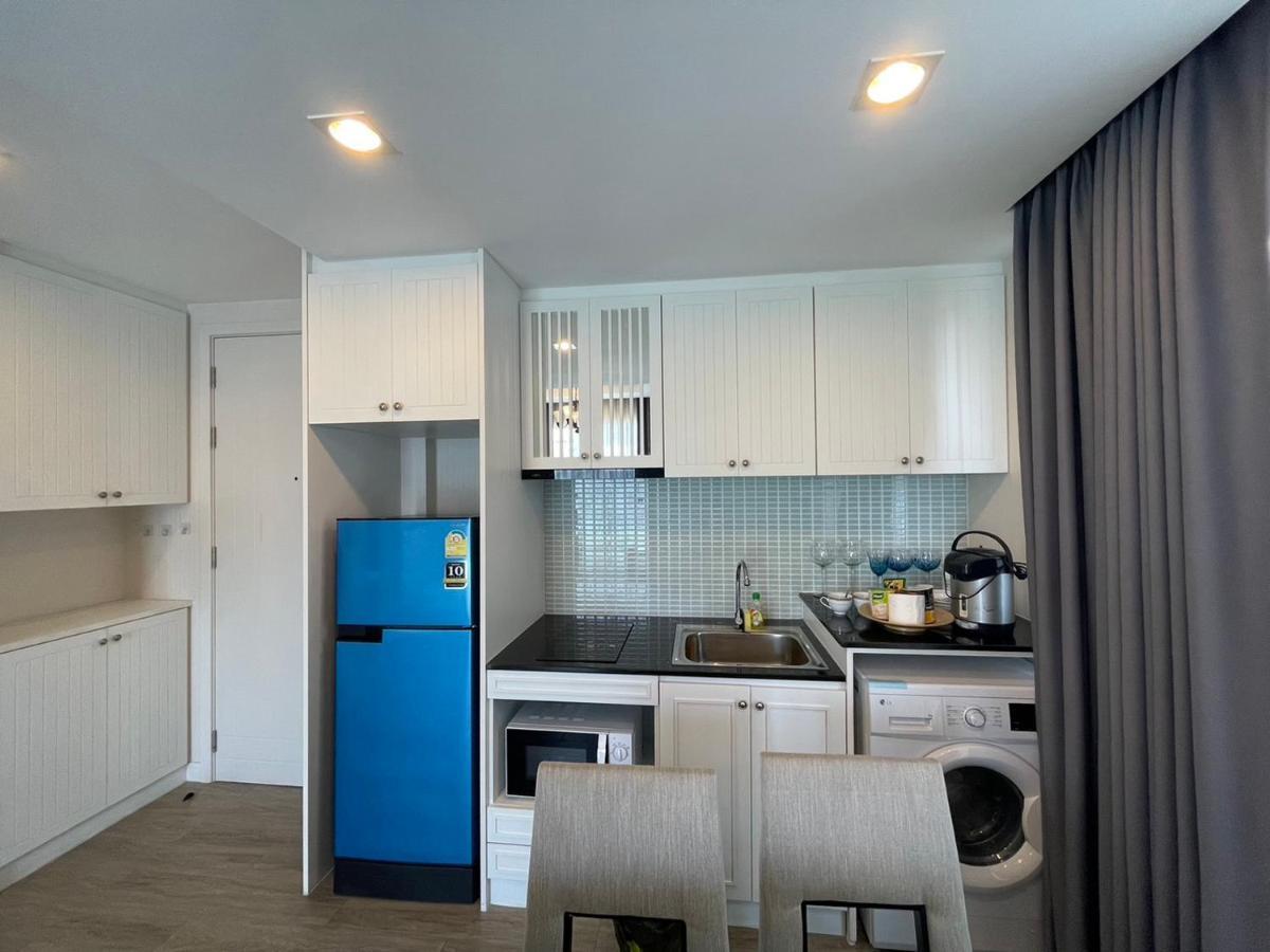 The Blu X Bangsean Apartment *