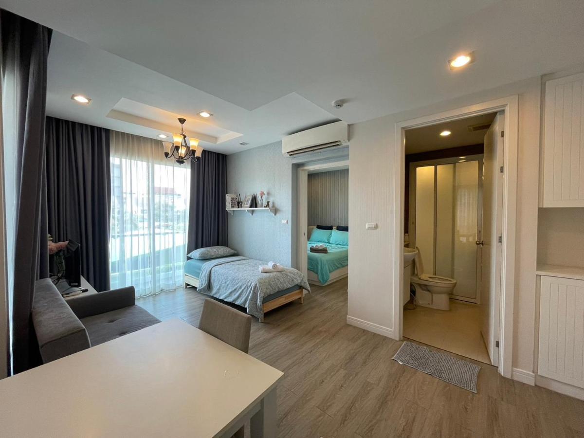 The Blu X Bangsean Apartment Bang Saen