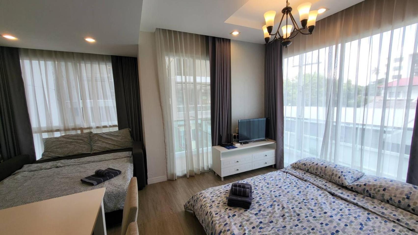 The Blu X Bangsean Apartment