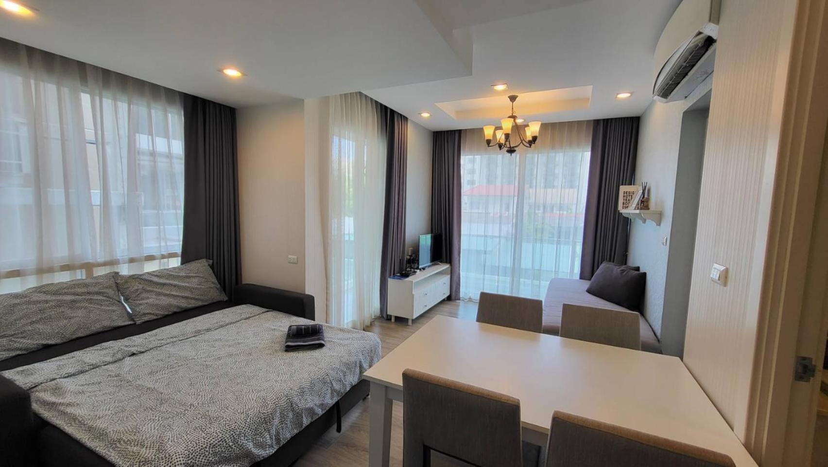 Apartment The Blu X Bangsean Bang Saen